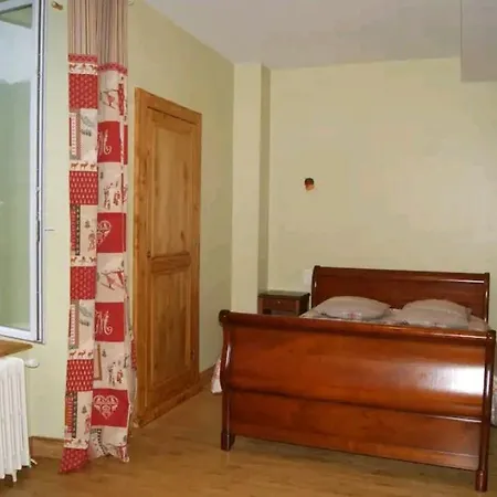 Maison Burgalat شاليه *